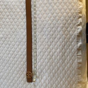 Tory Burch reversible belt